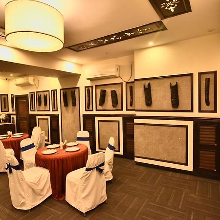 Casa Broadway-A Boutique Hotel Kolkata Ngoại thất bức ảnh