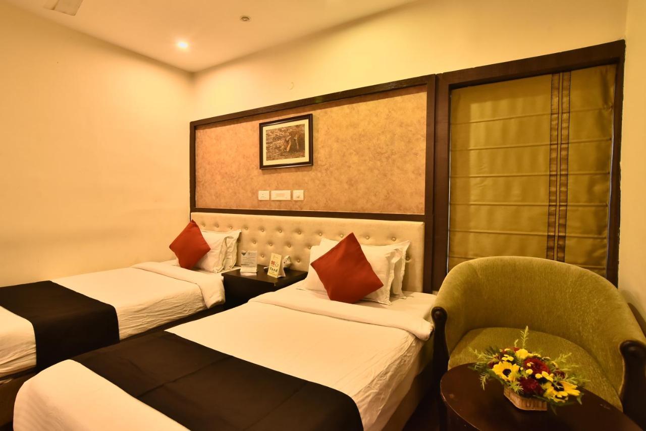 Casa Broadway-A Boutique Hotel Kolkata Ngoại thất bức ảnh