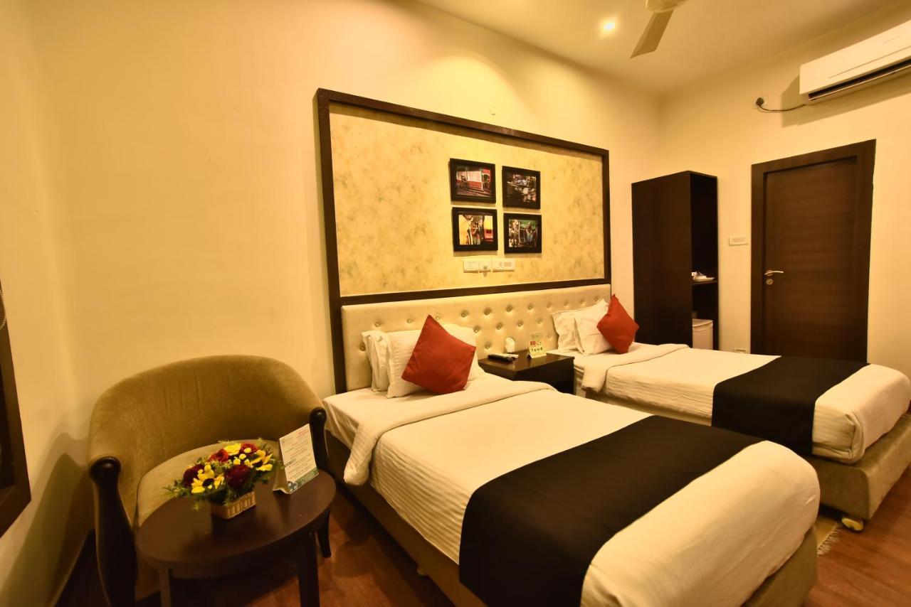 Casa Broadway-A Boutique Hotel Kolkata Ngoại thất bức ảnh