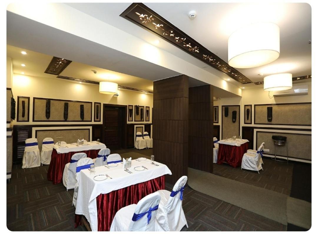 Casa Broadway-A Boutique Hotel Kolkata Ngoại thất bức ảnh