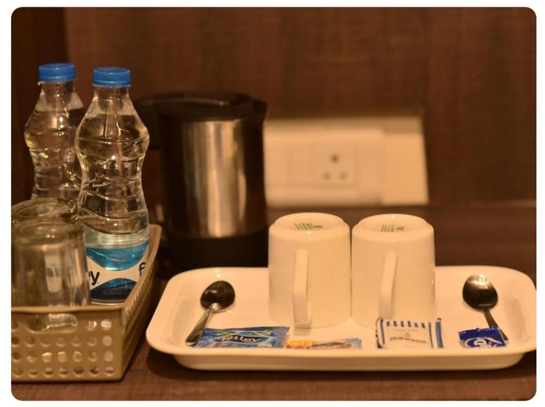 Casa Broadway-A Boutique Hotel Kolkata Ngoại thất bức ảnh