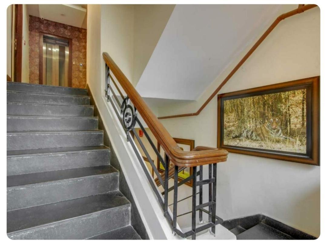 Casa Broadway-A Boutique Hotel Kolkata Ngoại thất bức ảnh