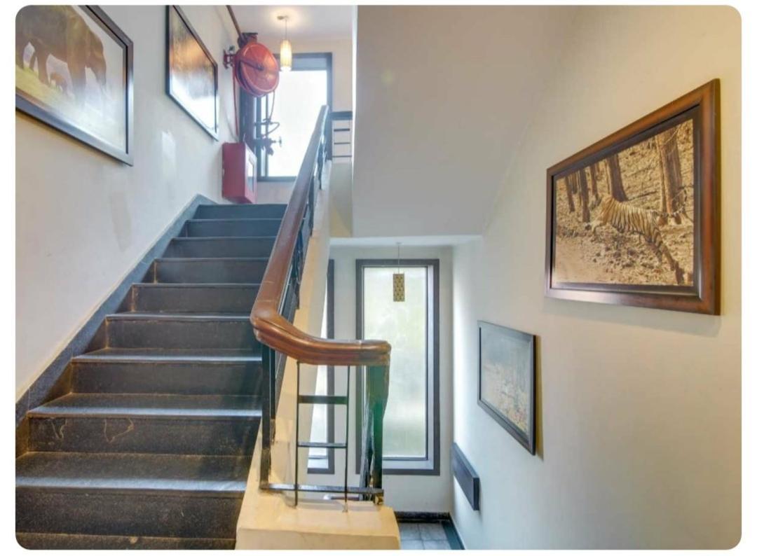 Casa Broadway-A Boutique Hotel Kolkata Ngoại thất bức ảnh